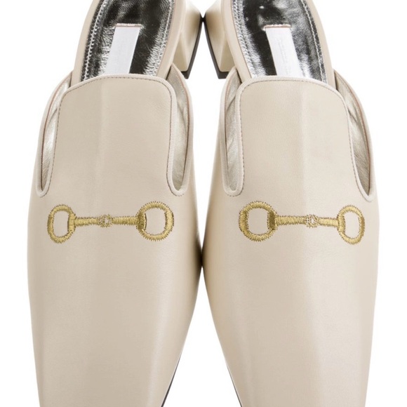 Suzanne Rae Chic Cream Mules with Gold Detail - Picture 2 of 7